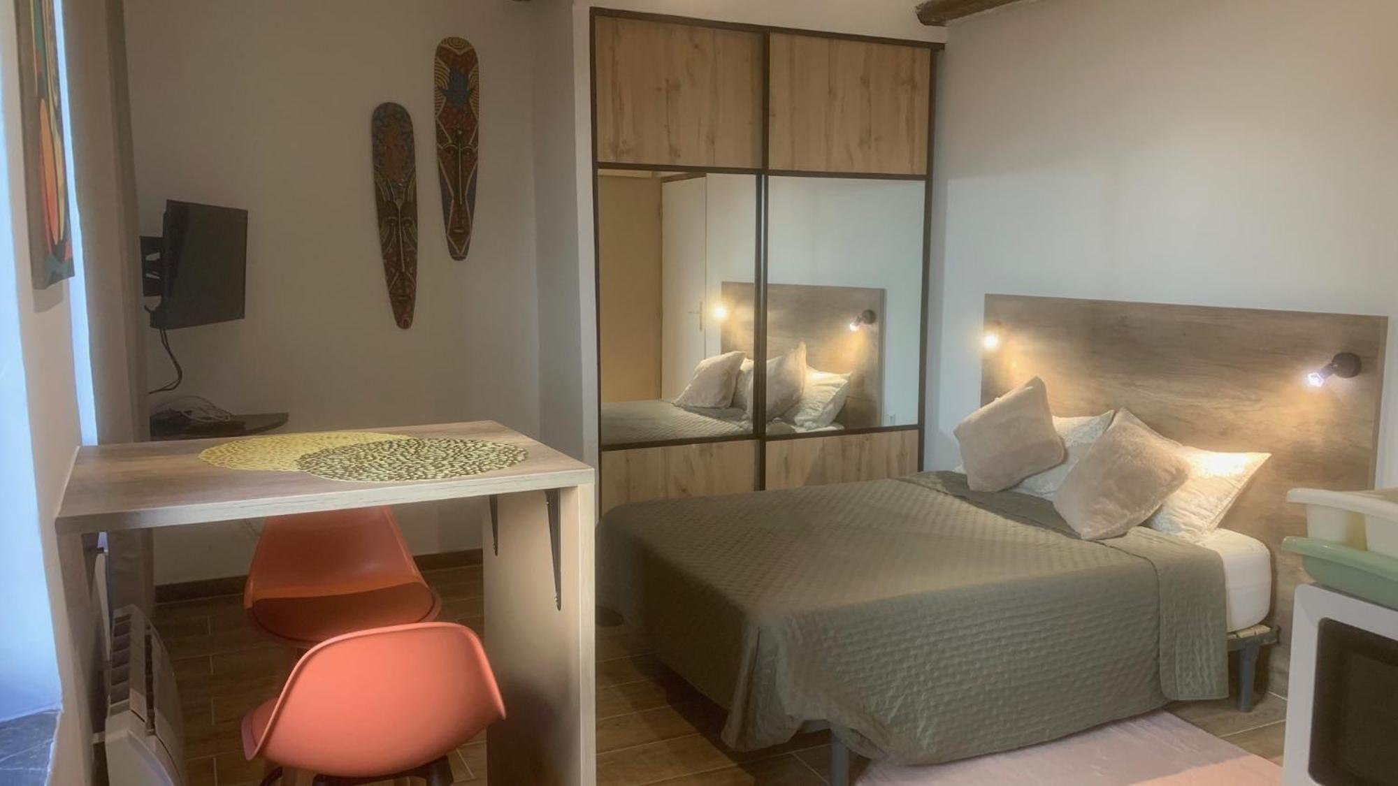 Studio Pres Des Grands Buffets, Narbonne Narbona Exterior foto